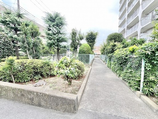apartment 埼玉県草加市旭町６丁目
地図を見る