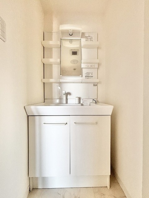 apartment 埼玉県吉川市木売２丁目
地図を見る