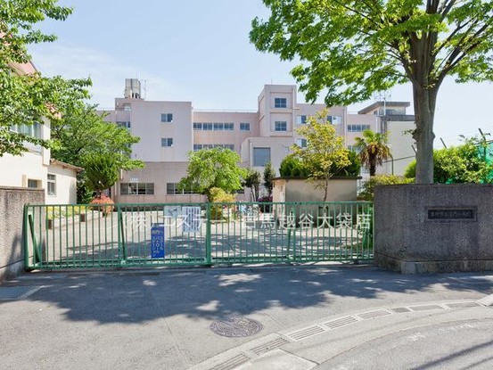 apartment 埼玉県草加市長栄２丁目
地図を見る