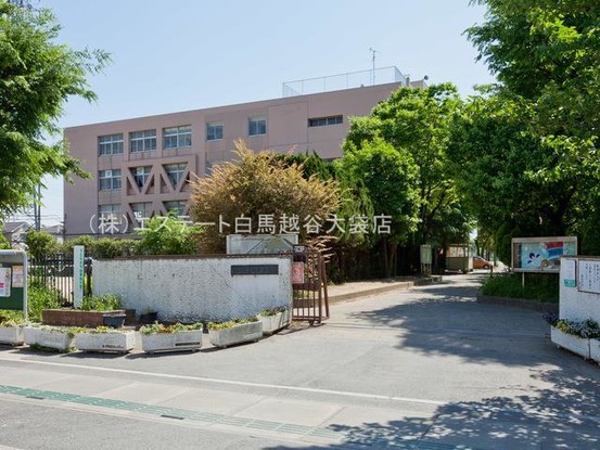 apartment 埼玉県草加市長栄２丁目
地図を見る