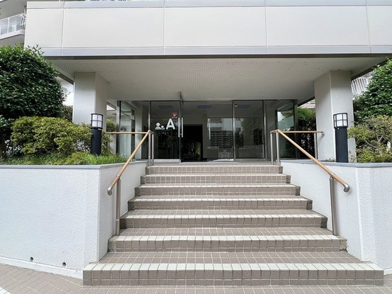 apartment 埼玉県越谷市赤山町４丁目
地図を見る