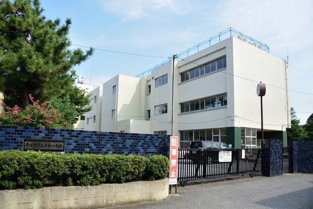 apartment 埼玉県越谷市大字袋山1361-16