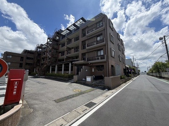 apartment 埼玉県越谷市大字袋山1361-16