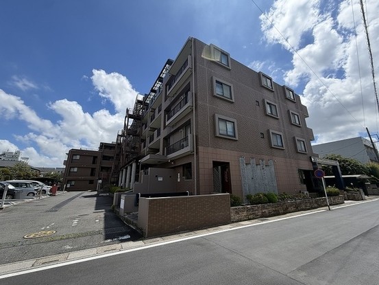 apartment 埼玉県越谷市大字袋山1361-16