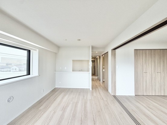 apartment 埼玉県三郷市早稲田４丁目
地図を見る