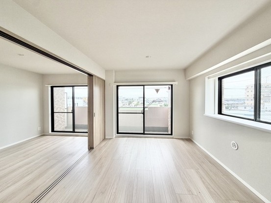 apartment 埼玉県三郷市早稲田４丁目
地図を見る