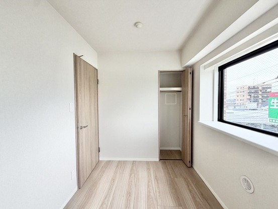 apartment 埼玉県三郷市早稲田４丁目
地図を見る