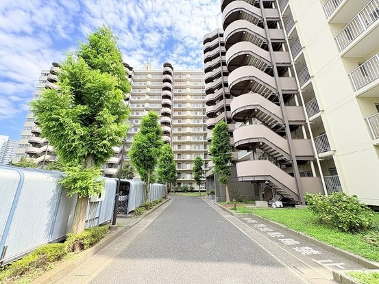 apartment 埼玉県三郷市さつき平２丁目
地図を見る