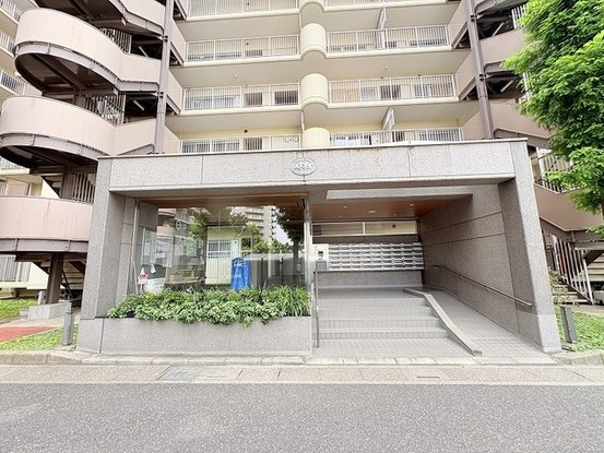 apartment 埼玉県三郷市さつき平２丁目
地図を見る