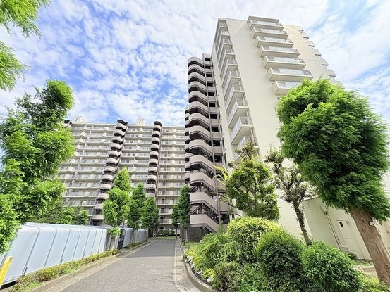 apartment 埼玉県三郷市さつき平２丁目
地図を見る