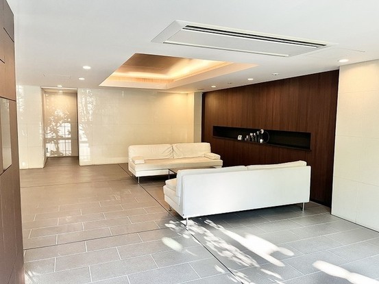 apartment 埼玉県三郷市中央１丁目
地図を見る