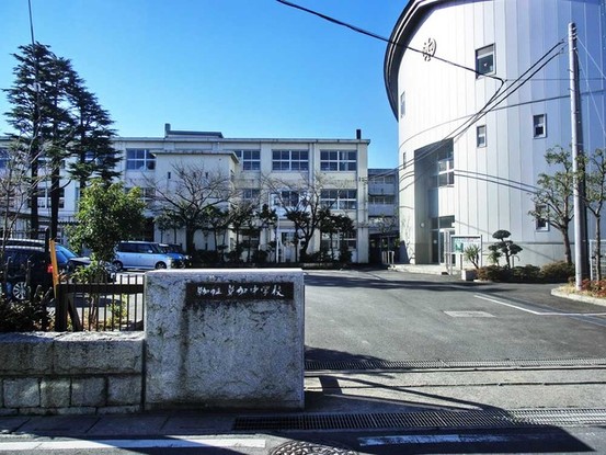 apartment 埼玉県草加市高砂２丁目
地図を見る