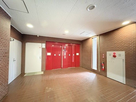 apartment 埼玉県草加市高砂２丁目
地図を見る