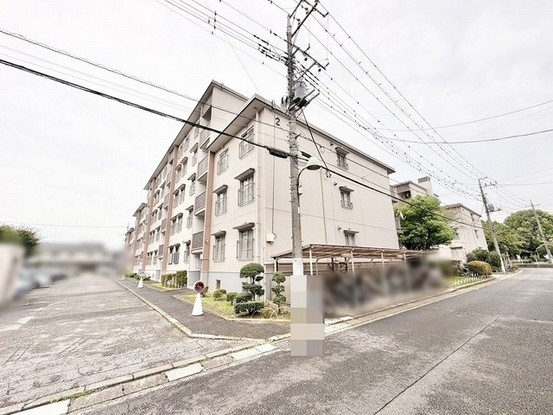 apartment 埼玉県越谷市大沢４丁目
地図を見る