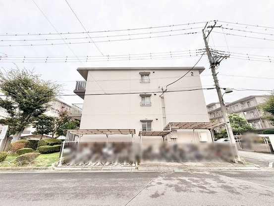 apartment 埼玉県越谷市大沢４丁目
地図を見る