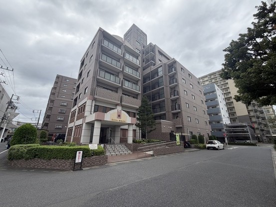 apartment 埼玉県越谷市千間台西２丁目
地図を見る