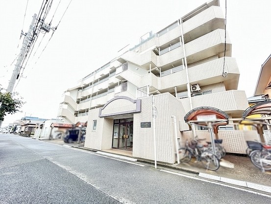 apartment 埼玉県三郷市早稲田５丁目
地図を見る