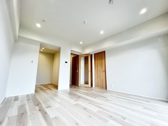 apartment 埼玉県三郷市早稲田５丁目
地図を見る