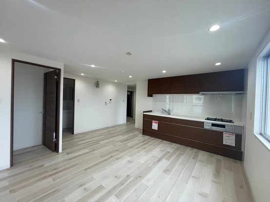 apartment 埼玉県さいたま市南区南浦和２丁目38-1 北原ビル1階