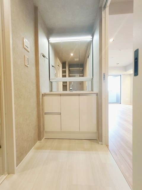 apartment 埼玉県さいたま市南区南浦和２丁目38-1 北原ビル1階