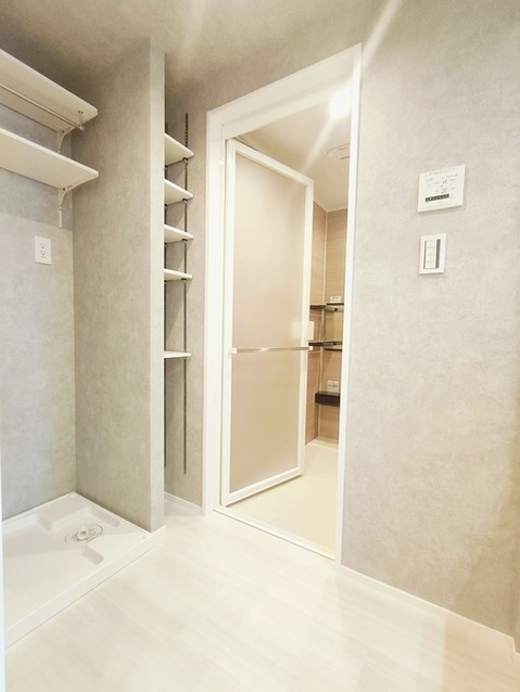 apartment 埼玉県さいたま市南区南浦和２丁目38-1 北原ビル1階