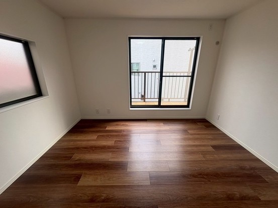 apartment 埼玉県さいたま市南区南浦和２丁目38-1 北原ビル1階
