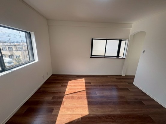apartment 埼玉県さいたま市南区南浦和２丁目38-1 北原ビル1階