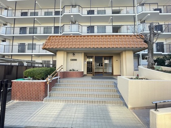 apartment 埼玉県さいたま市南区南浦和２丁目38-1 北原ビル1階