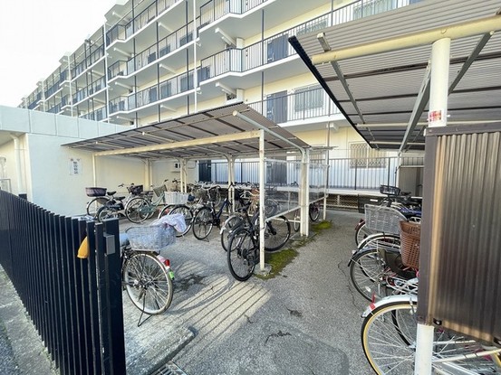 apartment 埼玉県さいたま市南区南浦和２丁目38-1 北原ビル1階