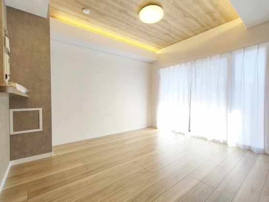 apartment 埼玉県さいたま市南区南浦和２丁目38-1 北原ビル1階