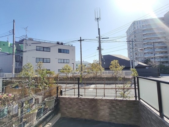 apartment 埼玉県さいたま市南区南浦和２丁目38-1 北原ビル1階