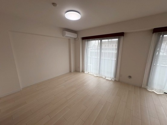 apartment 埼玉県さいたま市南区南浦和２丁目38-1 北原ビル1階