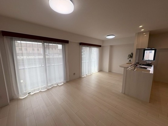 apartment 埼玉県さいたま市南区南浦和２丁目38-1 北原ビル1階