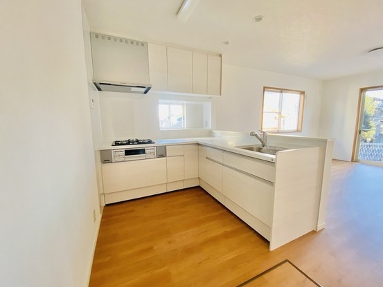 apartment 埼玉県さいたま市南区南浦和２丁目38-1 北原ビル1階