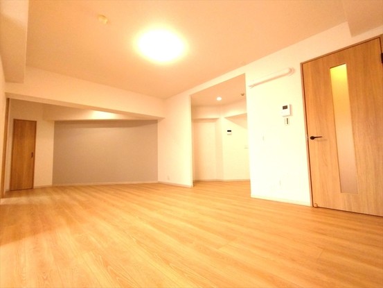 apartment 埼玉県さいたま市南区南浦和２丁目38-1 北原ビル1階