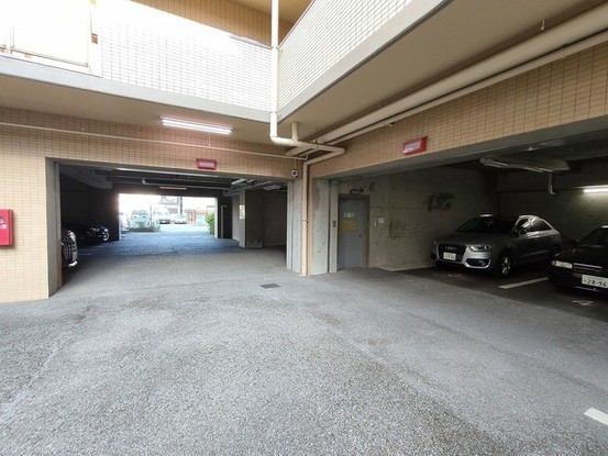 apartment 埼玉県さいたま市南区南浦和２丁目38-1 北原ビル1階