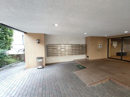 apartment 埼玉県さいたま市南区南浦和２丁目38-1 北原ビル1階