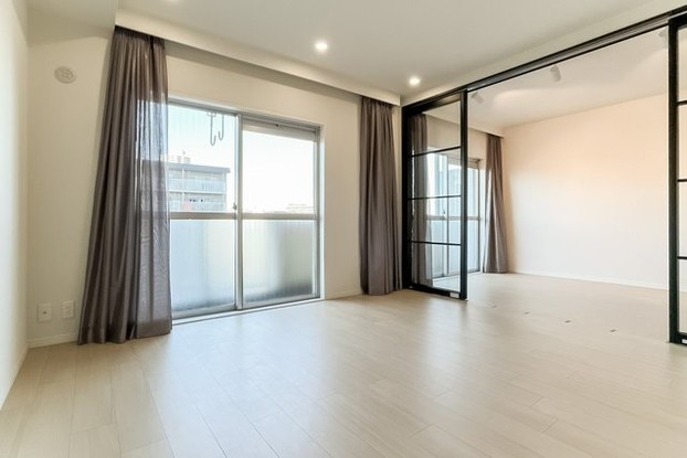 apartment 埼玉県さいたま市南区南浦和２丁目38-1 北原ビル1階