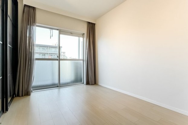 apartment 埼玉県さいたま市南区南浦和２丁目38-1 北原ビル1階