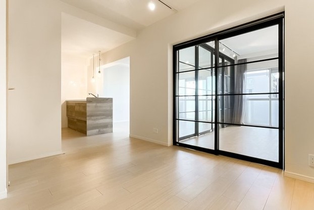 apartment 埼玉県さいたま市南区南浦和２丁目38-1 北原ビル1階