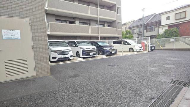 apartment 埼玉県さいたま市南区南浦和２丁目38-1 北原ビル1階