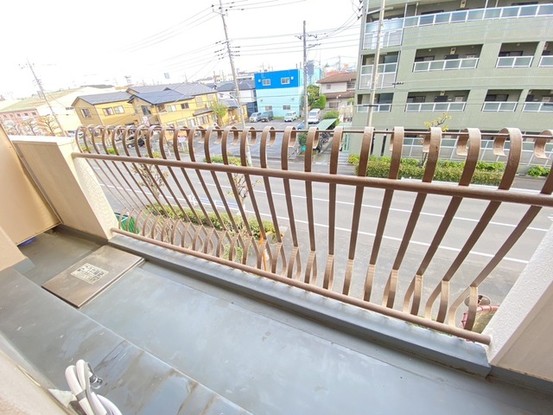 apartment 埼玉県さいたま市南区南浦和２丁目38-1 北原ビル1階