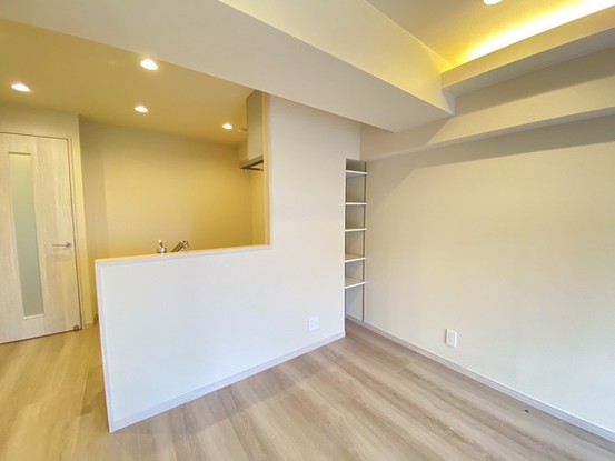 apartment 埼玉県さいたま市南区南浦和２丁目38-1 北原ビル1階