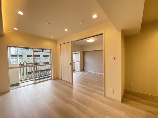 apartment 埼玉県さいたま市南区南浦和２丁目38-1 北原ビル1階