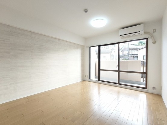 apartment 埼玉県さいたま市南区南浦和２丁目38-1 北原ビル1階