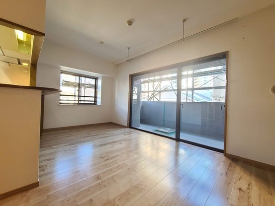 apartment 埼玉県さいたま市南区南浦和２丁目38-1 北原ビル1階