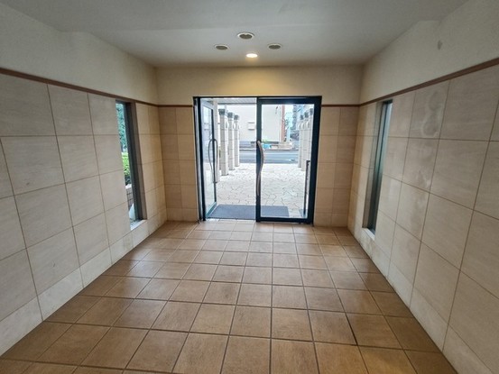 apartment 埼玉県さいたま市南区南浦和２丁目38-1 北原ビル1階