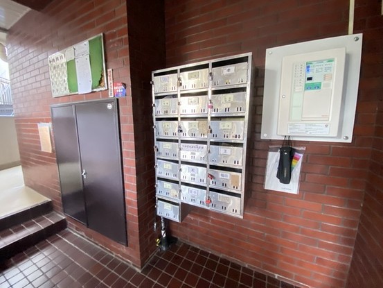 apartment 埼玉県さいたま市南区南浦和２丁目38-1 北原ビル1階