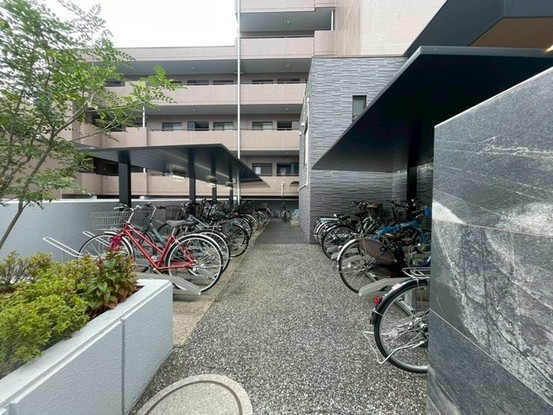 apartment 埼玉県さいたま市南区南浦和２丁目38-1 北原ビル1階