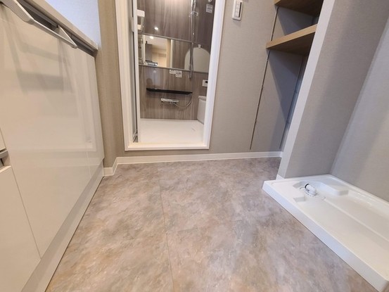 apartment 埼玉県さいたま市南区南浦和２丁目38-1 北原ビル1階